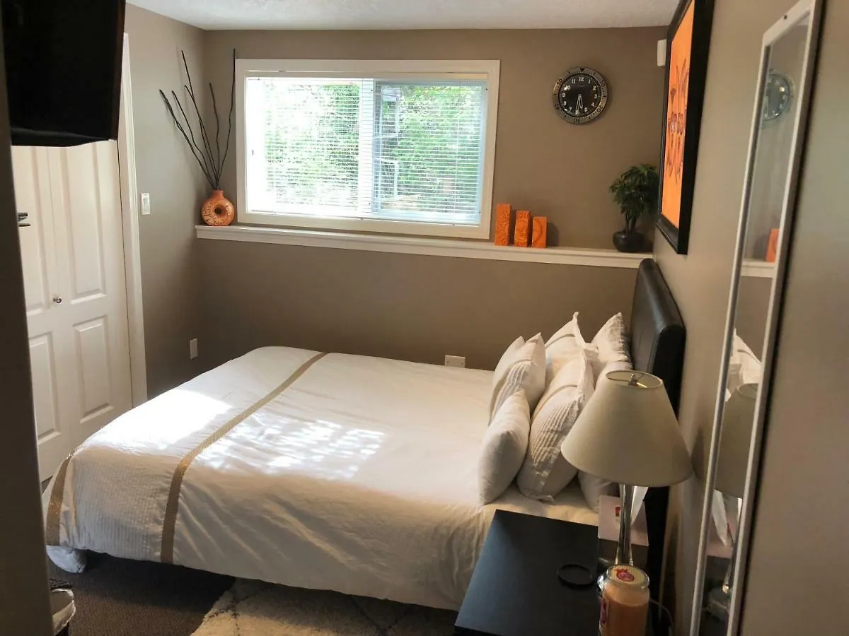 Cozy And Modern 3 Bedroom In Central Location! Victoria Hébergement de vacances